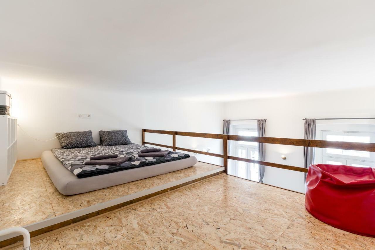 Flexible SelfCheckIns 13&14 - Le Petit&Le Grand Zagreb - Centre - New - Apartments Repinc Extérieur photo