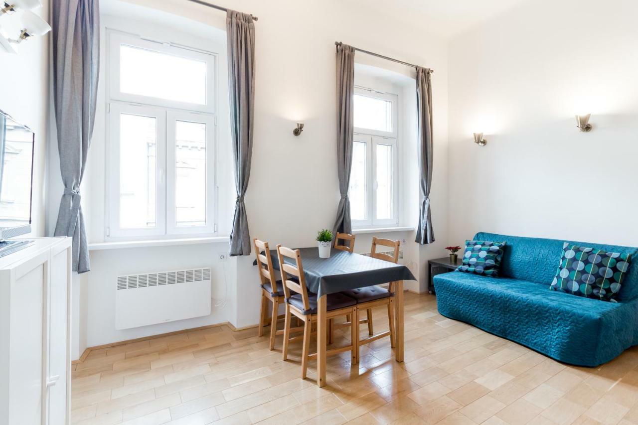 Flexible SelfCheckIns 13&14 - Le Petit&Le Grand Zagreb - Centre - New - Apartments Repinc Extérieur photo