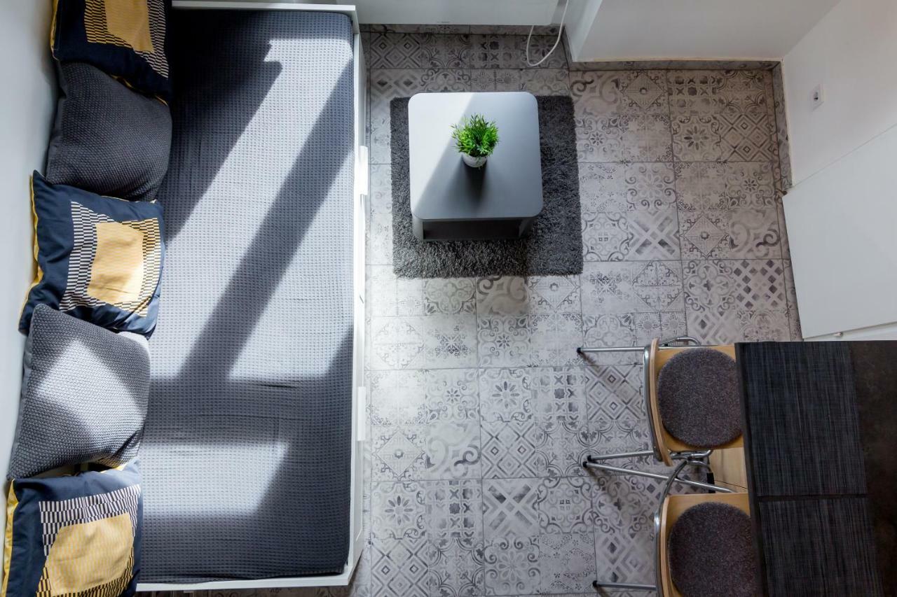 Flexible SelfCheckIns 13&14 - Le Petit&Le Grand Zagreb - Centre - New - Apartments Repinc Extérieur photo